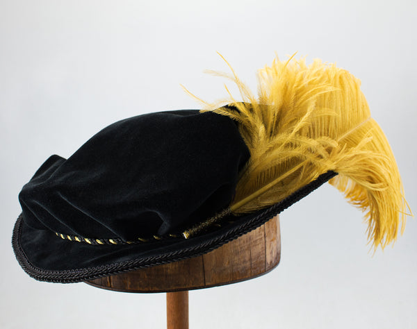 Pleated Flat Cap - Black / Gold Trim - Tall Toad