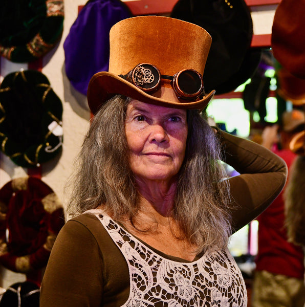 Victorian / Edwardian Top Hat - Caramel - Tall Toad