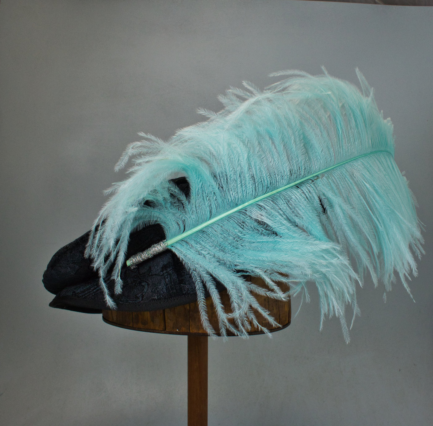 Single Plume Feather Hat Pin - Aqua