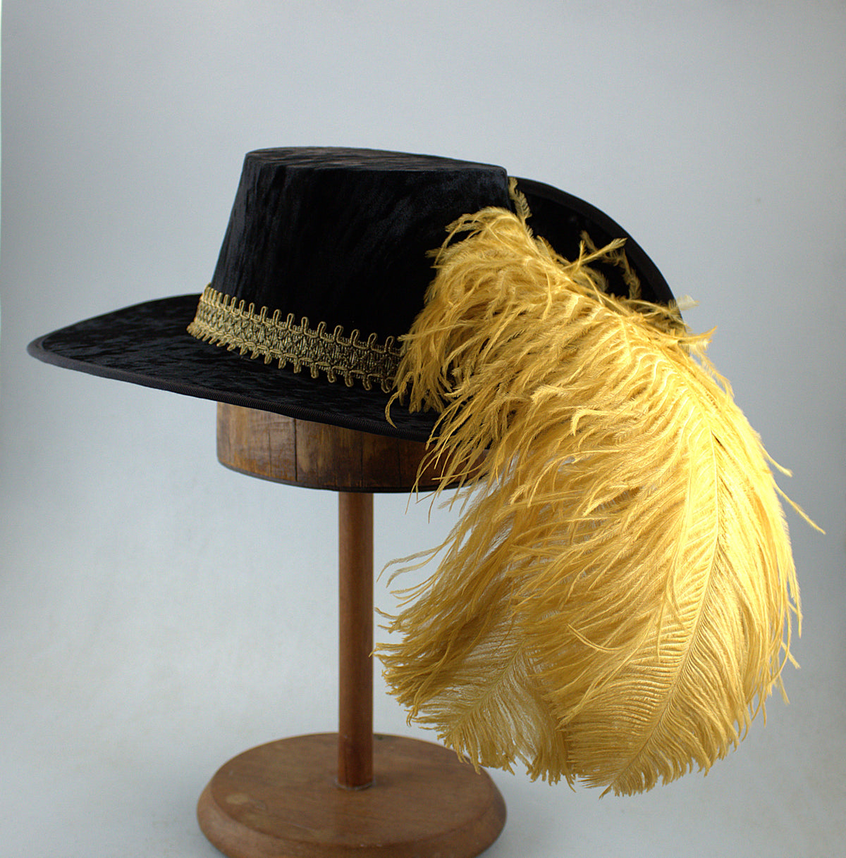 Crushed Velvet Cavalier - Black / Gold Band / Vintage Gold Feathers ...
