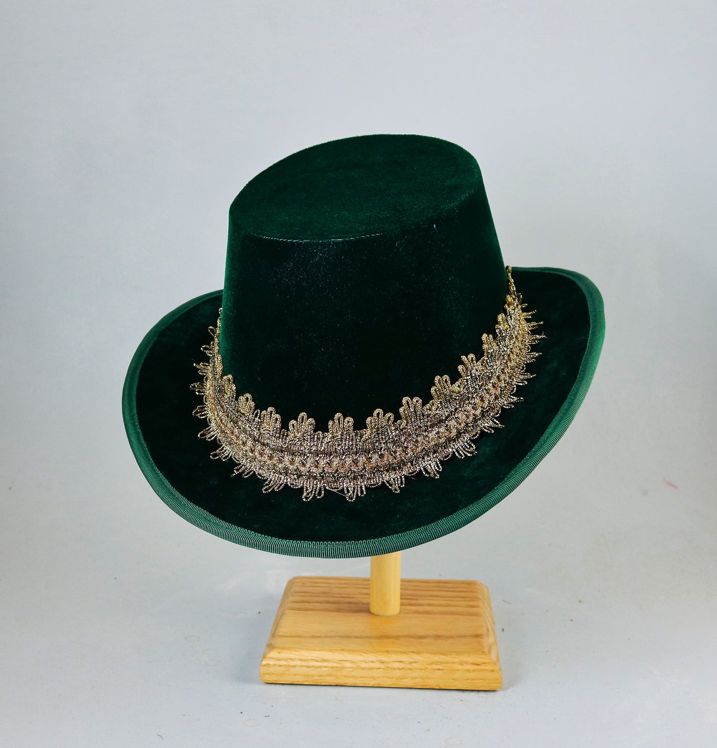 Tall Hat - Green / Gold Smooth Velvet - Tall Toad