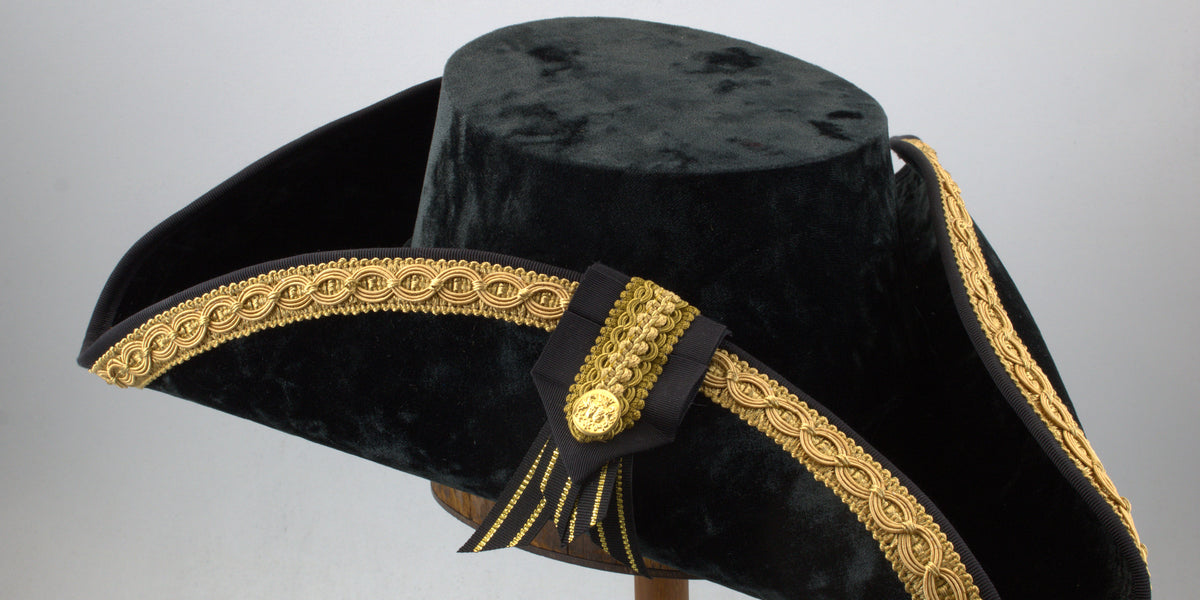 Tricorn - Commodore