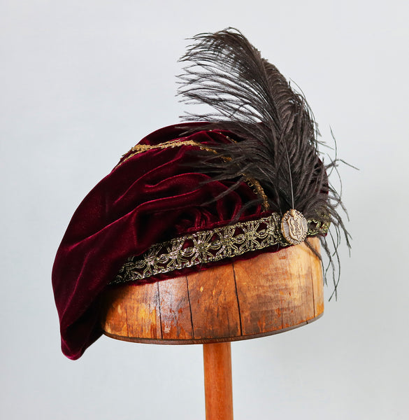 Feathered Beret - Ruby Wine / Gold
