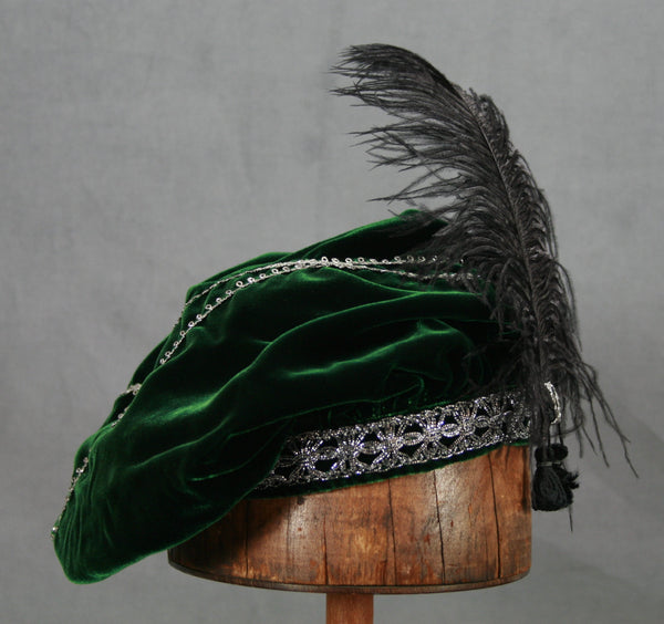 Feathered Beret - Green / Silver - Tall Toad