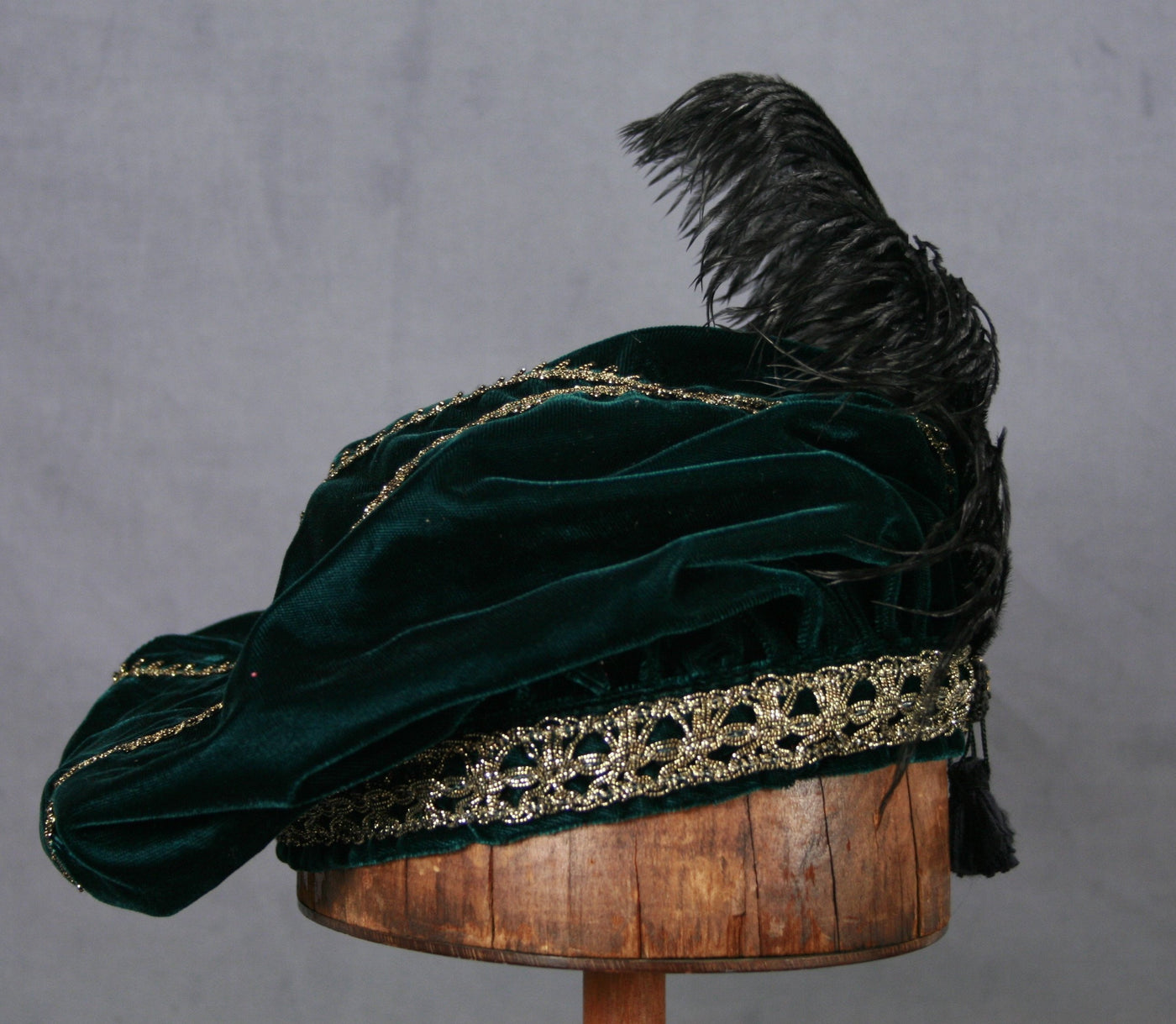 Feathered Beret - Teal / Gold - Tall Toad